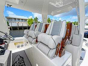 View full size image of 2023  SeaVee 420Z