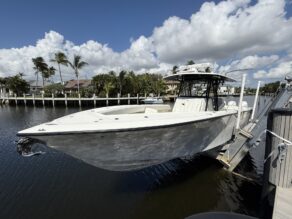 View full size image of 2021 SeaVee 370Z