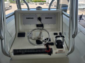View full size image of 2012 SeaVee 340B