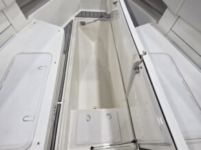 View full size image of 2017 SeaVee 390Z