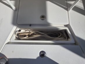 View full size image of 2024 SeaVee 420Z