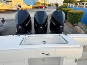 View full size image of 2022 SeaVee 340Z 