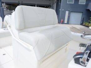 View full size image of 2025 SeaVee 320B 