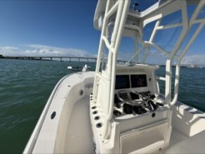 View full size image of 2024 SeaVee 270Z