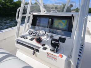 View full size image of 2025 SeaVee 370Z