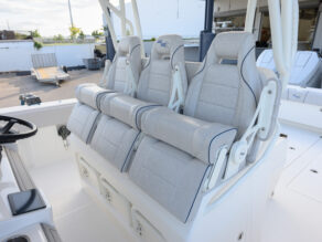 View full size image of 2025 SeaVee 400Z 