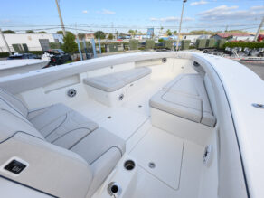 View full size image of 2025 SeaVee 400Z 