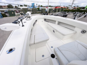 View full size image of 2021 SeaVee 322Z