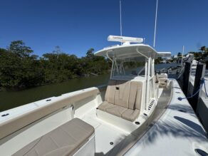 View full size image of 2021 SeaVee 370Z