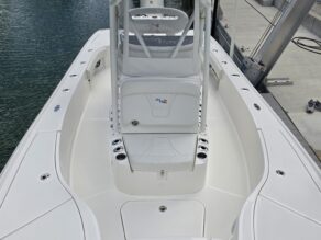 View full size image of 2025 SeaVee 270Z