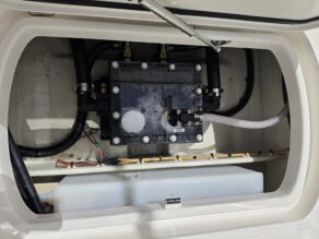 View full size image of 2025 SeaVee 270Z