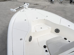 View full size image of 2024 SeaVee 270Z