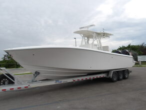 View full size image of 2023 SeaVee 340B