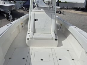 View full size image of 2023 SeaVee 340B