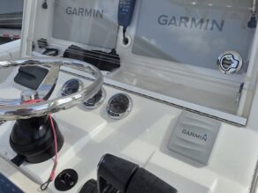 View full size image of 2023 SeaVee 340B