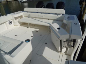 View full size image of 2025 SeaVee 400z