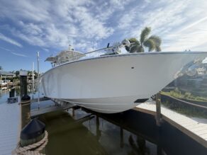 View full size image of 2025 SeaVee 400z
