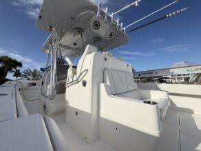 View full size image of 2025 SeaVee 400z