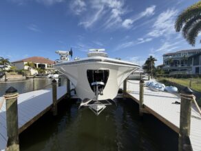 View full size image of 2025 SeaVee 400z