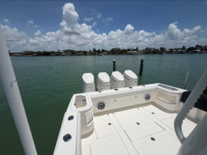 View full size image of 2026 SeaVee 400Z