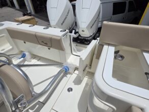 View full size image of 2020 SeaVee 322Z
