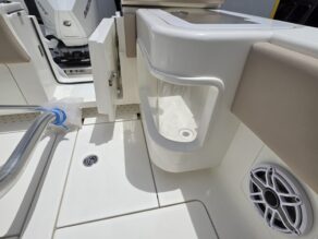 View full size image of 2020 SeaVee 322Z