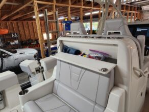 View full size image of 2024 SeaVee 322Z