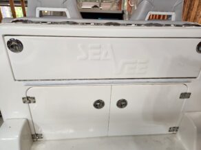 View full size image of 2024 SeaVee 322Z